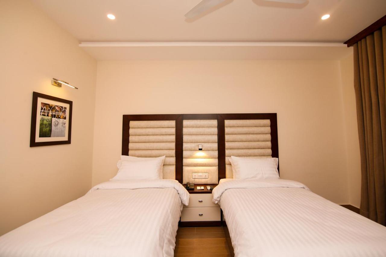Hotel One Rahim Yar Khan Club Road 외부 사진