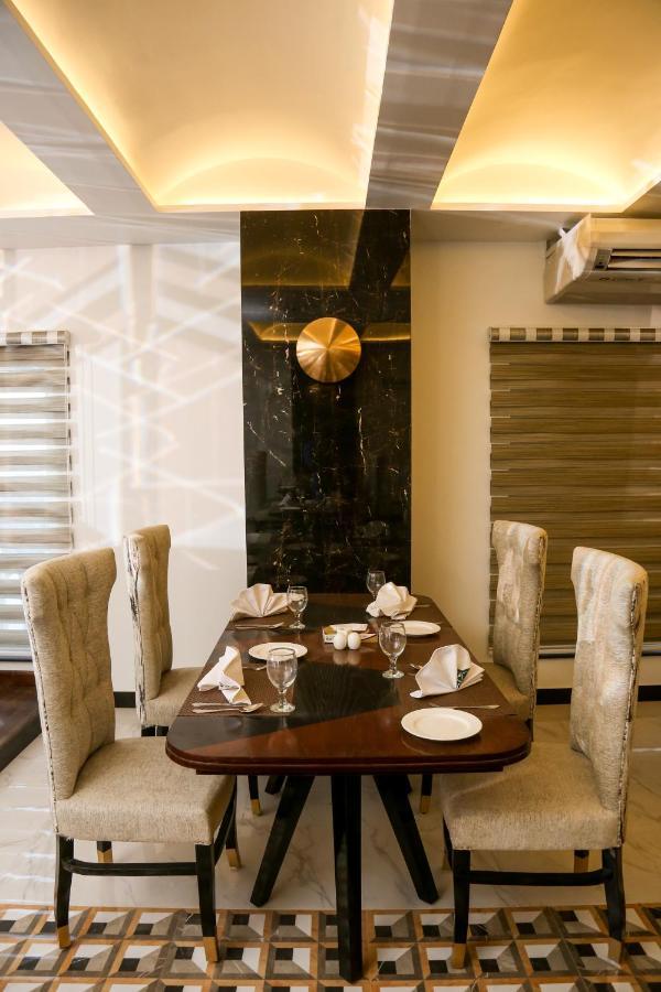 Hotel One Rahim Yar Khan Club Road 외부 사진